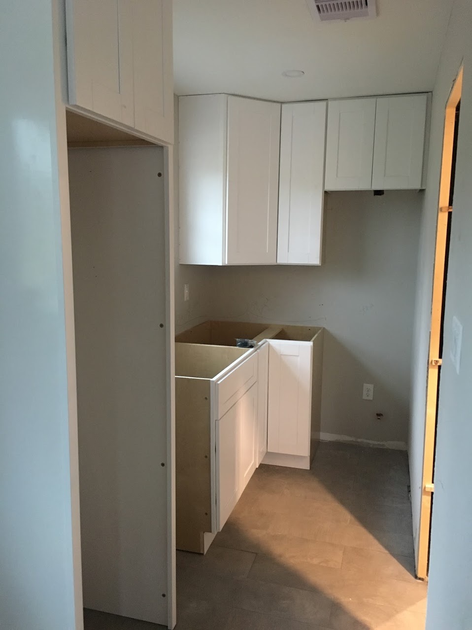 KITCHEN CABINETRY