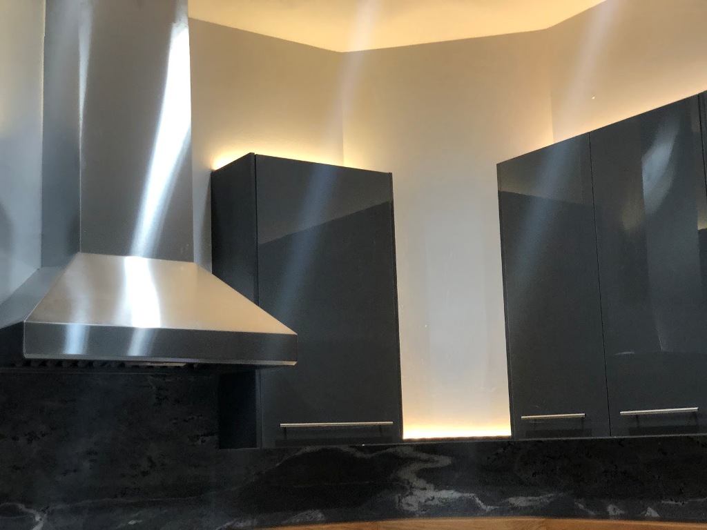 KITCHEN REMODELING