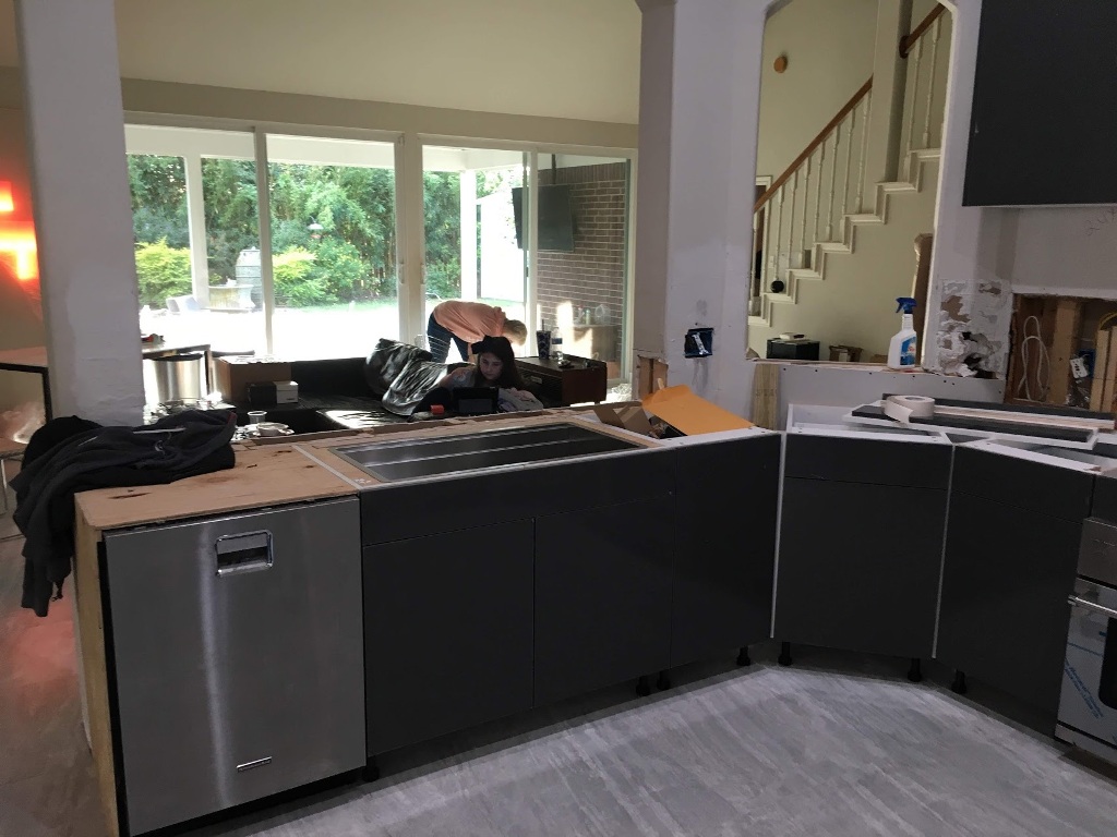 KITCHEN REMODELING